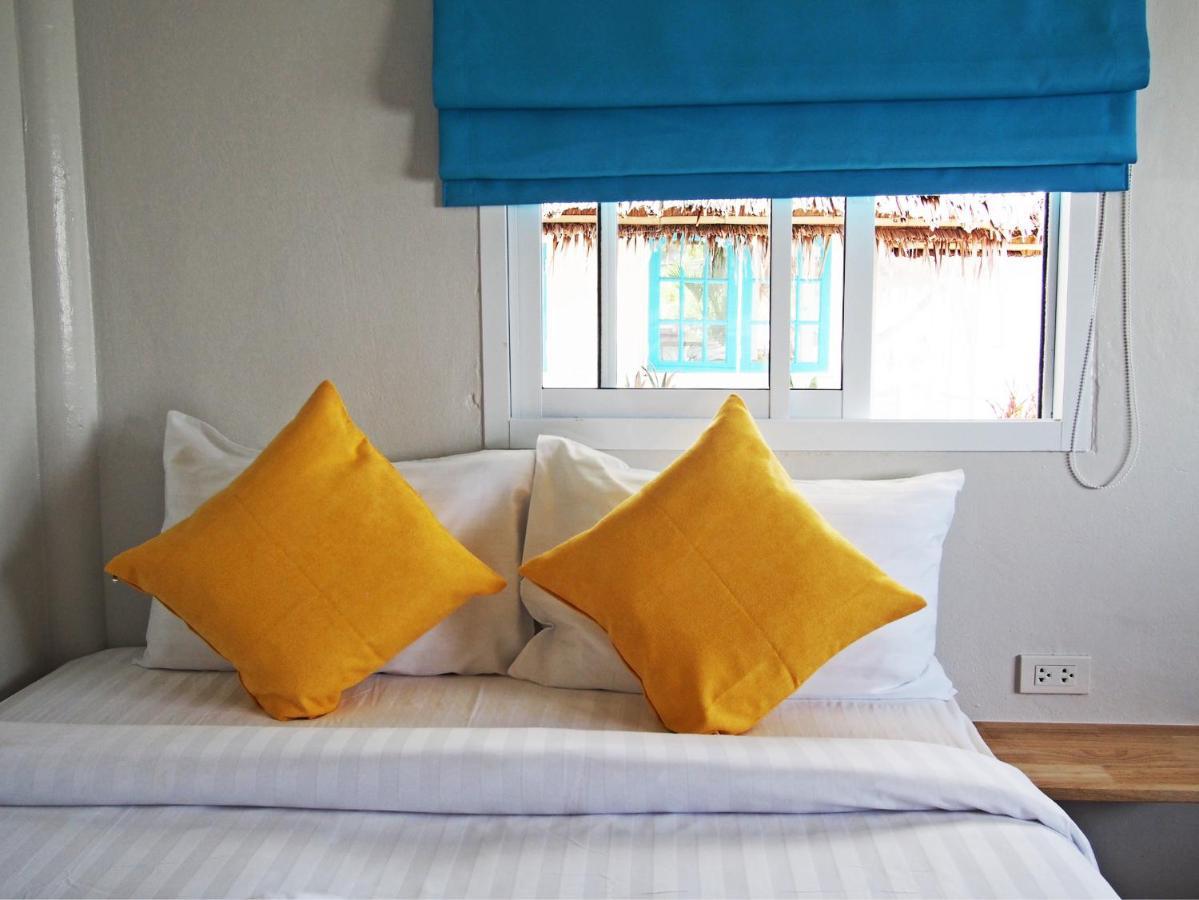 Sand Terrace Beach Bungalows Baan Tai Exterior photo