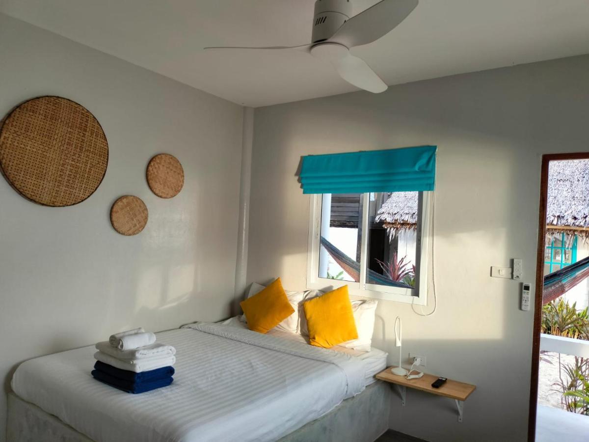 Sand Terrace Beach Bungalows Baan Tai Exterior photo