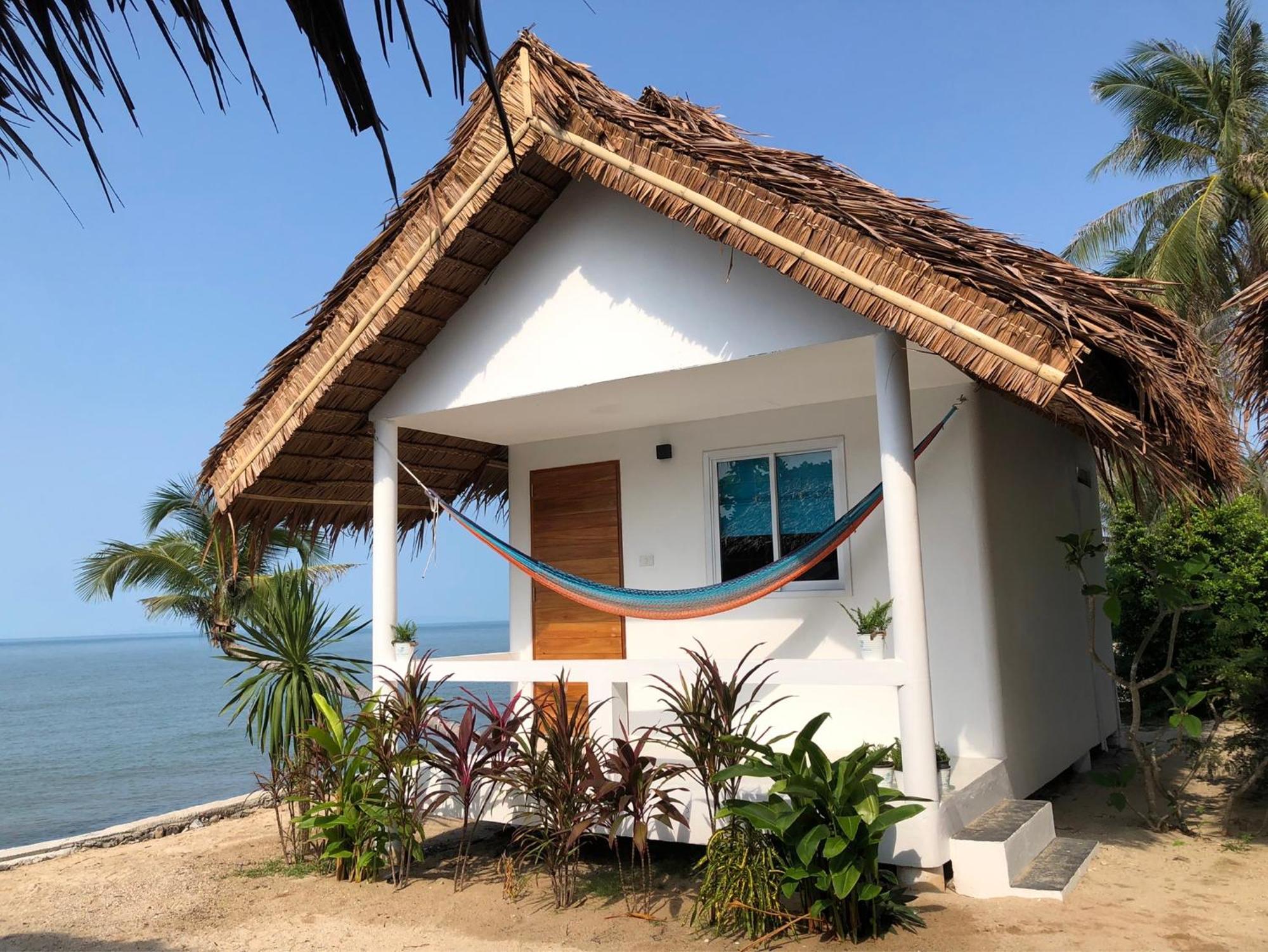 Sand Terrace Beach Bungalows Baan Tai Exterior photo